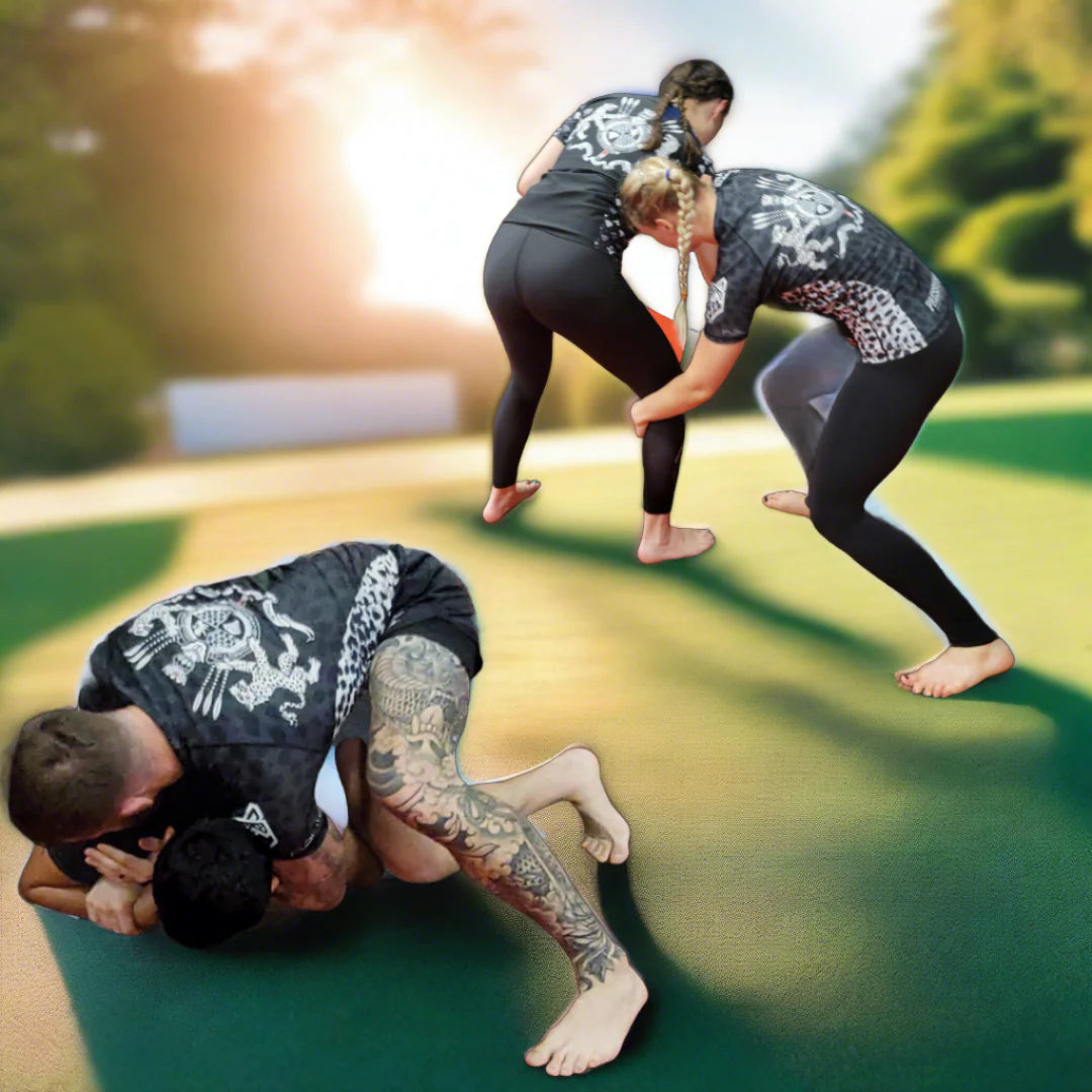 Leopard Print Black & Grey Rashguard